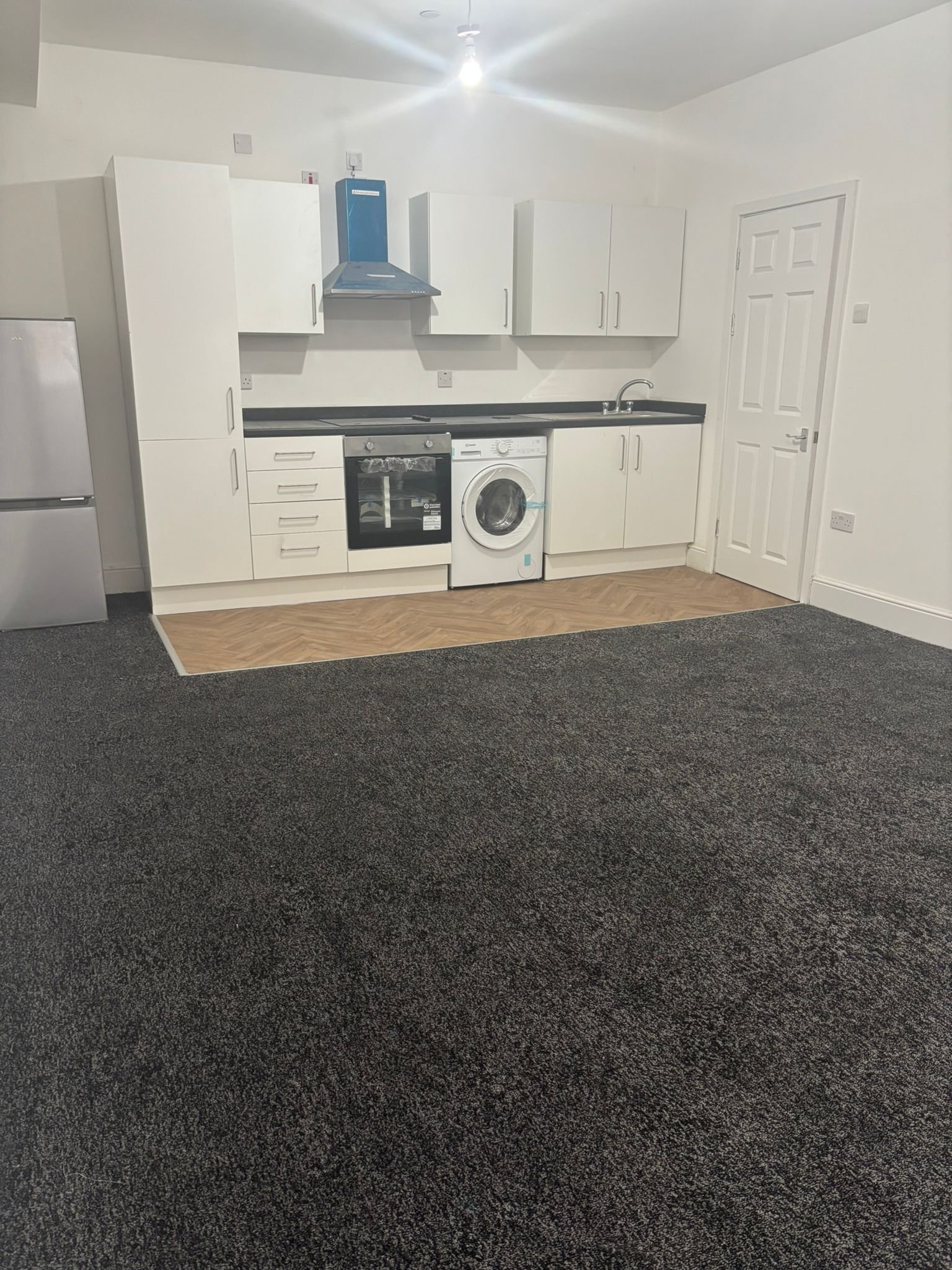 WhatsApp Image 2026-01-16 at 09.22.41 (1) Dynevor Terrace, Pontardawe, Neath Port Talbot SA8 4HX