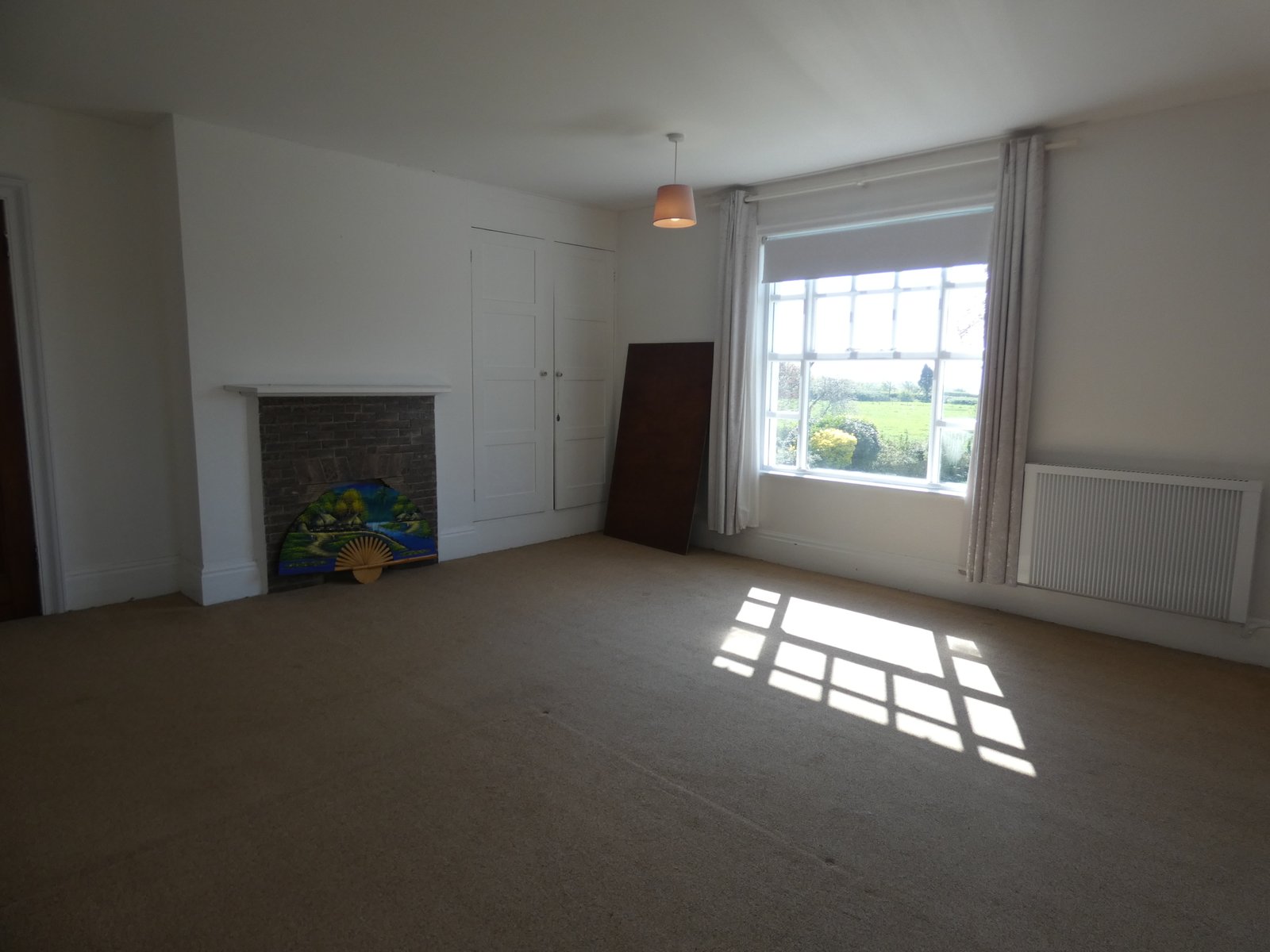 P1070138 Herberts Lodge – Elegant Historical Home with Private Grounds (To Let)