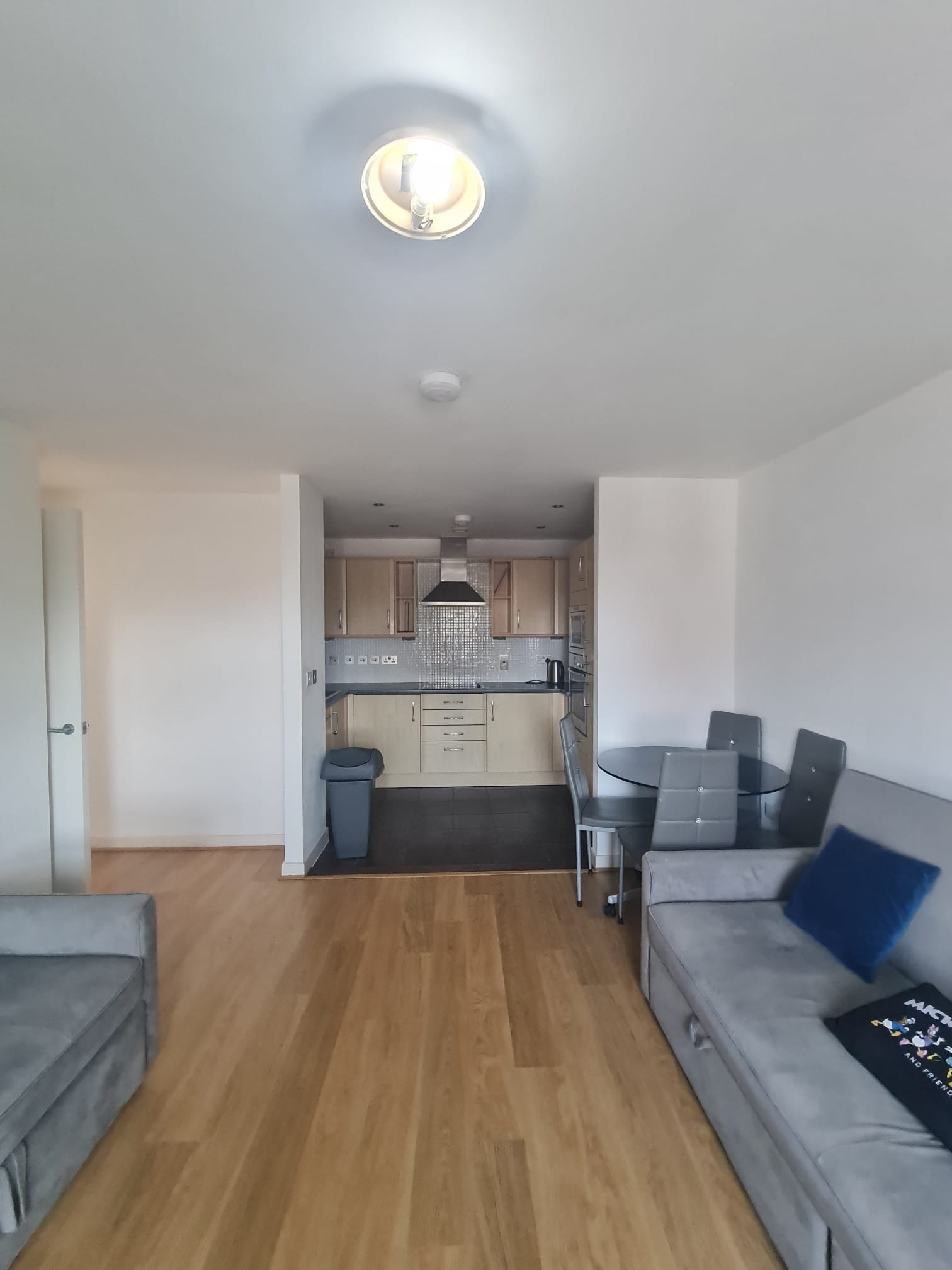 WhatsApp Image 2026-07-02 at 13.16.01 (2) 2 Bedroom Apartment For Sale – Swansea. SA1